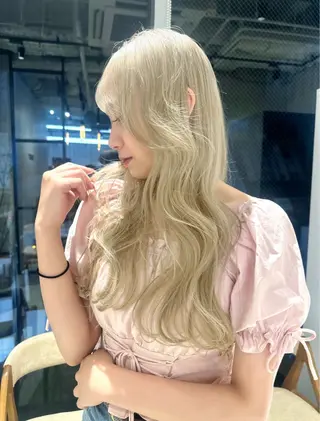 ロング カラー 可愛いベージュ作る 美容師/あかね🧸のヘアスタイル