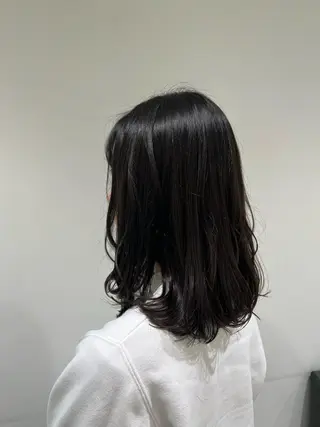 ミディアム カラー 【暖色カラー特化】 中山由梨のヘアスタイル