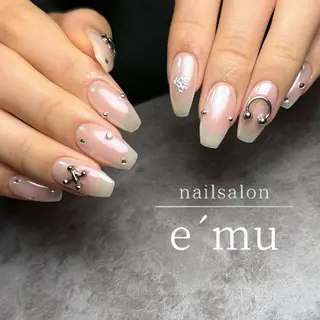 ネイル nailsalon e´muのネイルデザイン