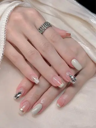 ショート Rili🎀 Nailのネイルデザイン