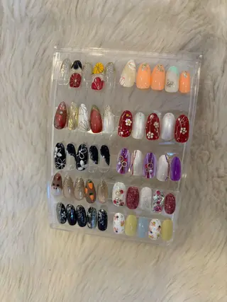 ネイル colors 荻窪のネイルデザイン