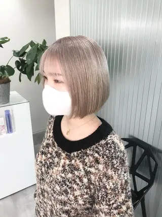 ショート カラー LOOP hairのヘアスタイル