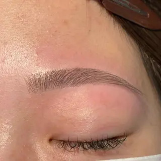 アイブロウ MOON.所属・アイブロウ専門サロン MOON.の眉毛・アイブロウイメージ