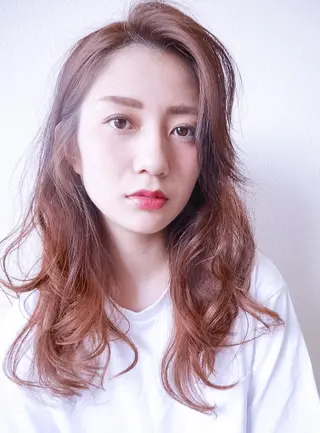 ロング カラー 統括ディレクター kuriのヘアスタイル