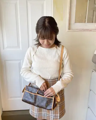 ミディアム カラー 🍋透け感カラー🍃 オリーブ🍐Kahoのヘアスタイル