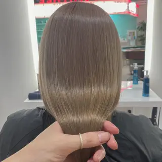 セミロング カラー 海外デザイン🇺🇸 石渡諒太のヘアスタイル