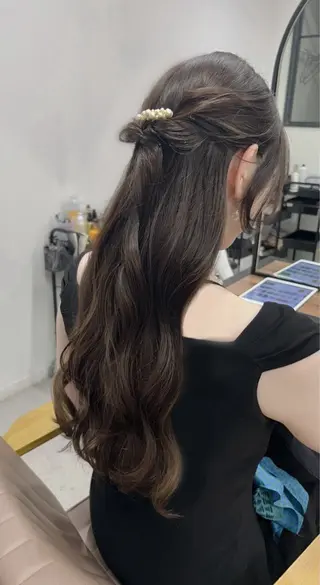 ロング ayu omochaのヘアスタイル