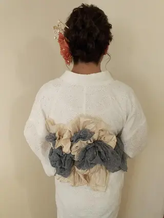 ヘアアレンジ セミロング Rarely beautyのヘアスタイル