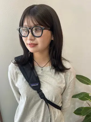 ミディアム カラー 駒場 まといのヘアスタイル