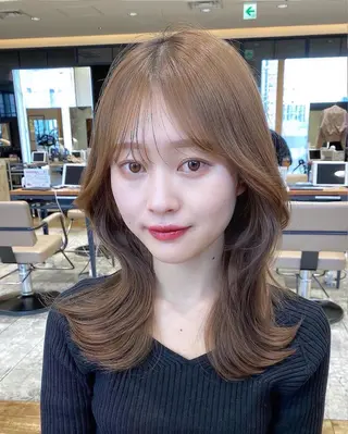 ミディアム カラー 顔まわりカット🌟 くびれヘア/寺門遥輝のヘアスタイル