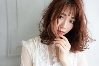 ショート ヘアールーム アートのヘアスタイル