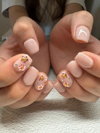 ネイル ココズ　ネイル れなのネイルデザイン