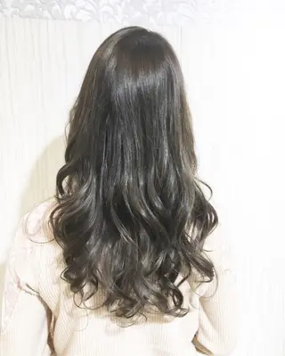 ロング カラー パーマ ヘアアレンジ ✨艶髪✨透明感✨ 山内大樹のヘアスタイル
