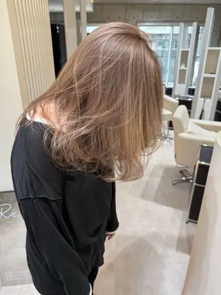 ミディアム カラー 透明感×レイヤー 【梅田】KANONのヘアスタイル