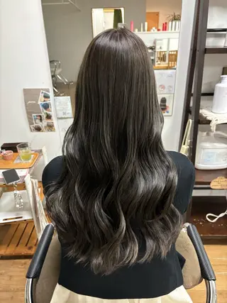 ロング SALOWIN / manaka 🪽のヘアスタイル