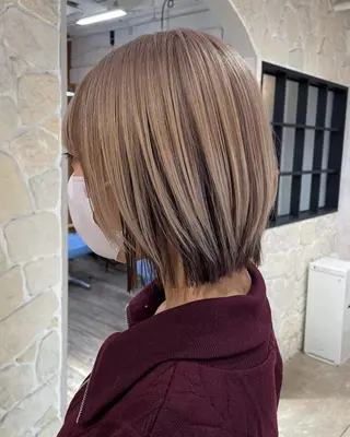 ミディアム カラー 🐺ིྀ顔周レイヤー /髪質改善🩵aoiのヘアスタイル