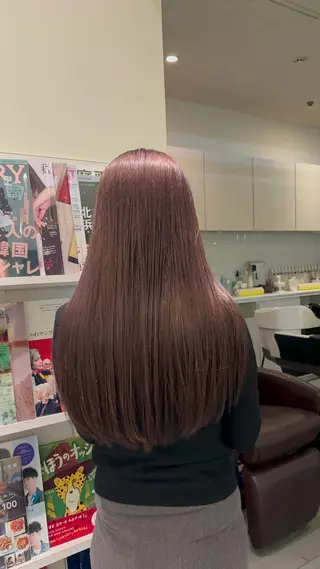 ロング カラー オオカメ ユヅキのヘアスタイル