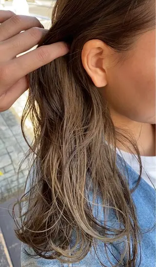 カラー SYUMA .のヘアスタイル