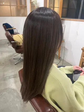 セミロング 三島 有佳里のヘアスタイル