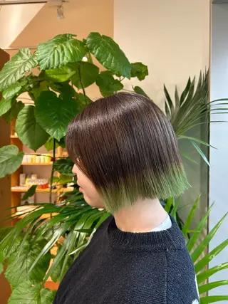 ショート カラー 暖色カラー/美髪矯正 /フクダ モエ🐿のヘアスタイル