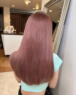 ロング カラー ANKH CROSS 🦋mako🦋のヘアスタイル