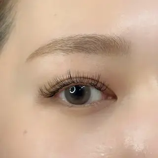 マツエク・マツパ Ali'i YURIの眉毛・アイブロウイメージ