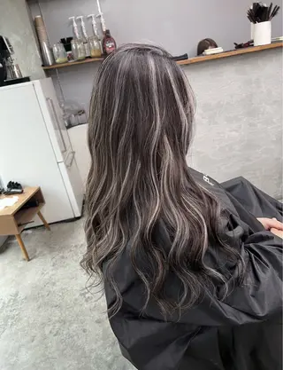 ロング カラー ROBIN所属・指名数No.1 /NAOYAのヘアスタイル