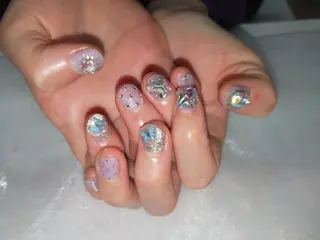ネイル はばすみれ🎀ﾈｲﾙ 光ﾌｪｲｼｬﾙ ﾍｱのネイルデザイン