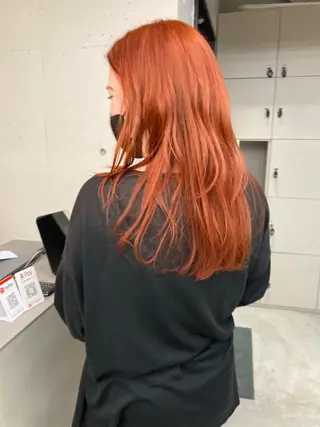 ロング カラー 京谷 宥のヘアスタイル