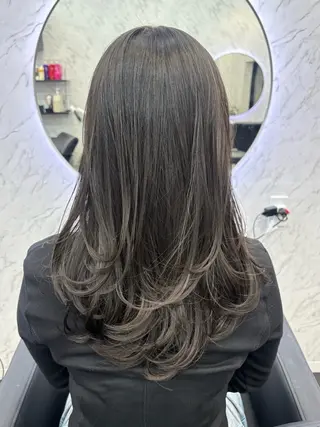 ロング カラー 韓国ヘア🎀 /♡𝓝𝓸𝓪♡のヘアスタイル