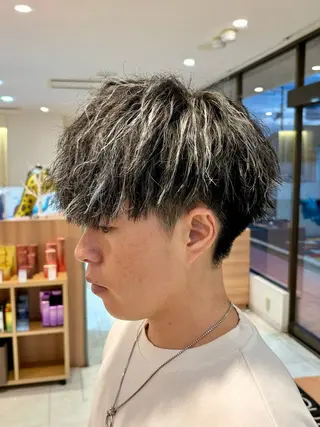 カラー メンズ レイヤー/メンズ 奥野恭平のヘアスタイル