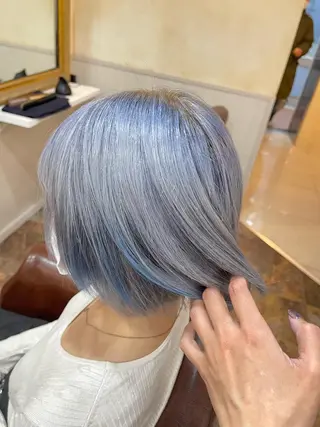 ミディアム カラー 岩谷/ブリーチ 🪽透明感カラーのヘアスタイル