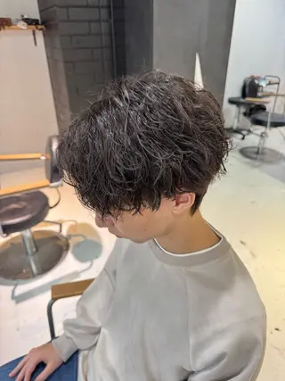 ショート パーマ メンズ 曲がる縮毛矯正特化/ 川岸のヘアスタイル