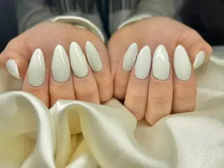 ネイル マツエク・マツパ アイブロウ Nail&eye Belire 新宿のネイルデザイン