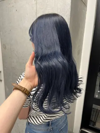 カラー sena⌇ベージュ⌇ ブリーチなしWカラーのヘアスタイル