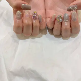 ネイル 藤原 胡桃のネイルデザイン