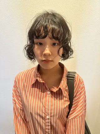ショート パーマ ぱる/透明感カラー パーマ/カットのヘアスタイル