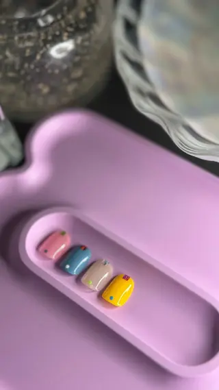 ネイル VOLLMOND nailのネイルデザイン