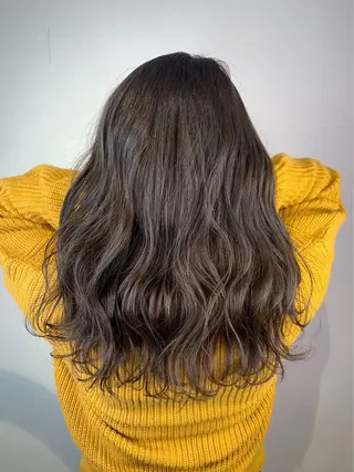 ロング カラー _WHITE+ 南海難波店のヘアスタイル