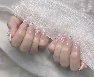 ネイル Lee Nailsのネイルデザイン
