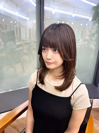 ミディアム カラー パーマ ヘアアレンジ メンズ キッズ レイヤーカット 🌿透け感カラーのヘアスタイル