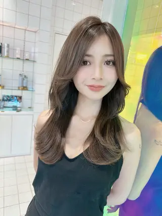 セミロング ✨縮毛矯正✨レイヤー ホウダカズヒロのヘアスタイル