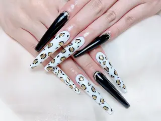 ネイル M🌷nail 長さだし専門店のネイルデザイン