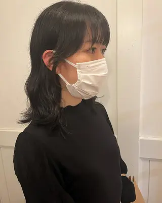 ミディアム 狩野 くるみのヘアスタイル