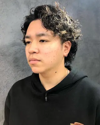 パーマ ヘアアレンジ メンズ メンズ特化✂️栗原 侑也のヘアスタイル