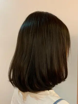 ミディアム 榎本 美雪のヘアスタイル
