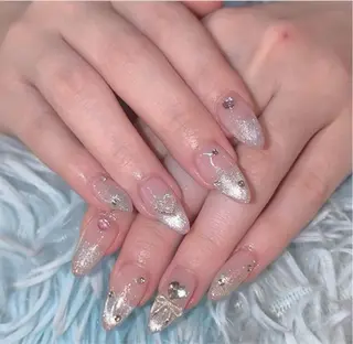 ネイル HIN NAILのネイルデザイン
