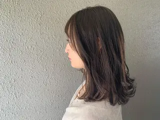 セミロング カラー サダハルカ ｜chouetteのヘアスタイル