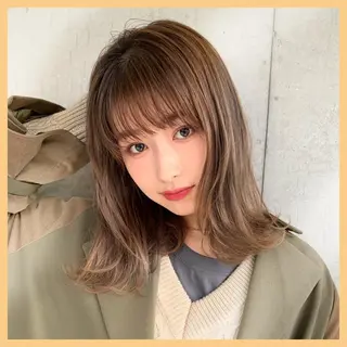 セミロング カラー ヘアアレンジ 💖韓国ヘアの匠 💖TAKUMI💖のヘアスタイル