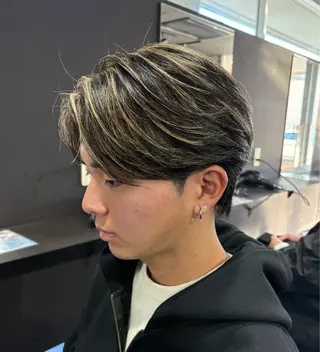 ミディアム カラー メンズ 前田 匡蔵のヘアスタイル
